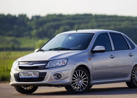 Разница между автомобилями Lada Granta и Lada Granta Sport